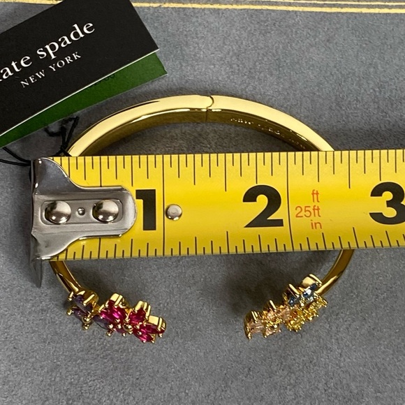 Kate Spade NWT Gold First Bloom Open Hinge Cuff Bracelet Accented W/ Flowers - Picture 7 of 15